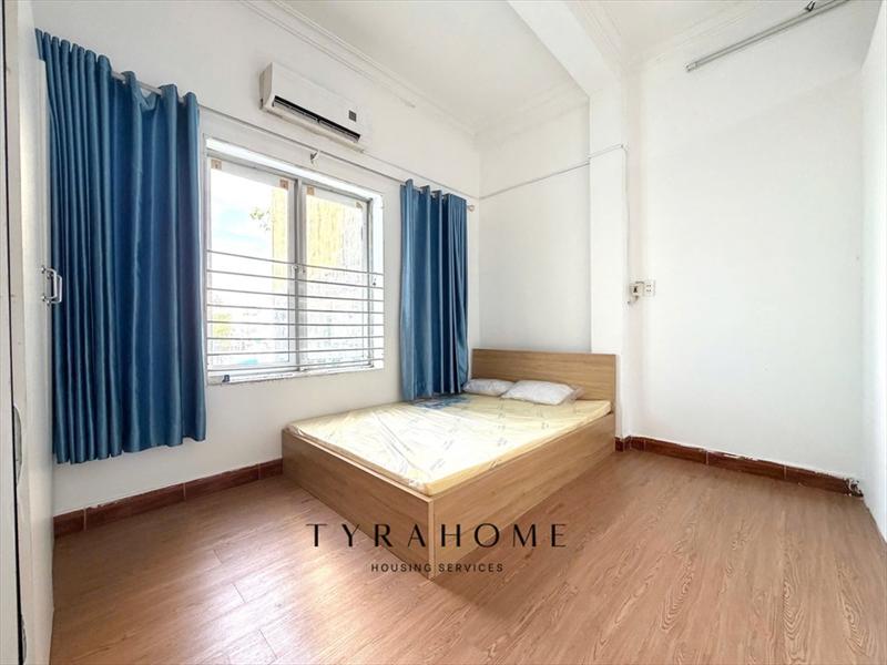 PHÒNG FULLY FURNISHED WITH WINDOW