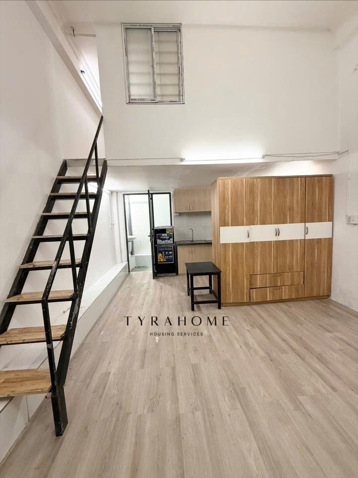 PHÒNG FULL NỘI THẤT MÁY GIẶT RIÊNG CÓ CỬA SỔ