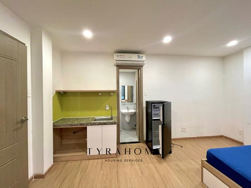 PHÒNG FULL NỘI THẤT CÓ CỬA SỔ