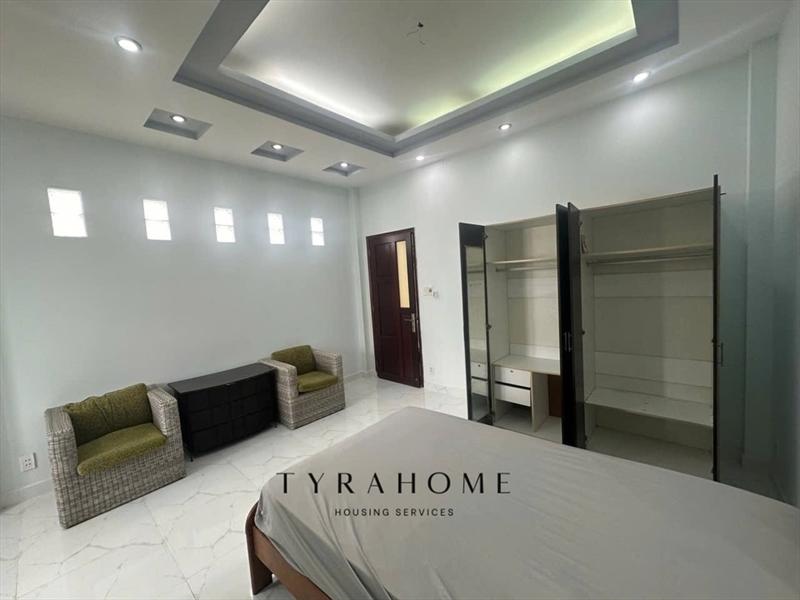 PHÒNG FULL NỘI THẤT CÓ CỬA SỔ