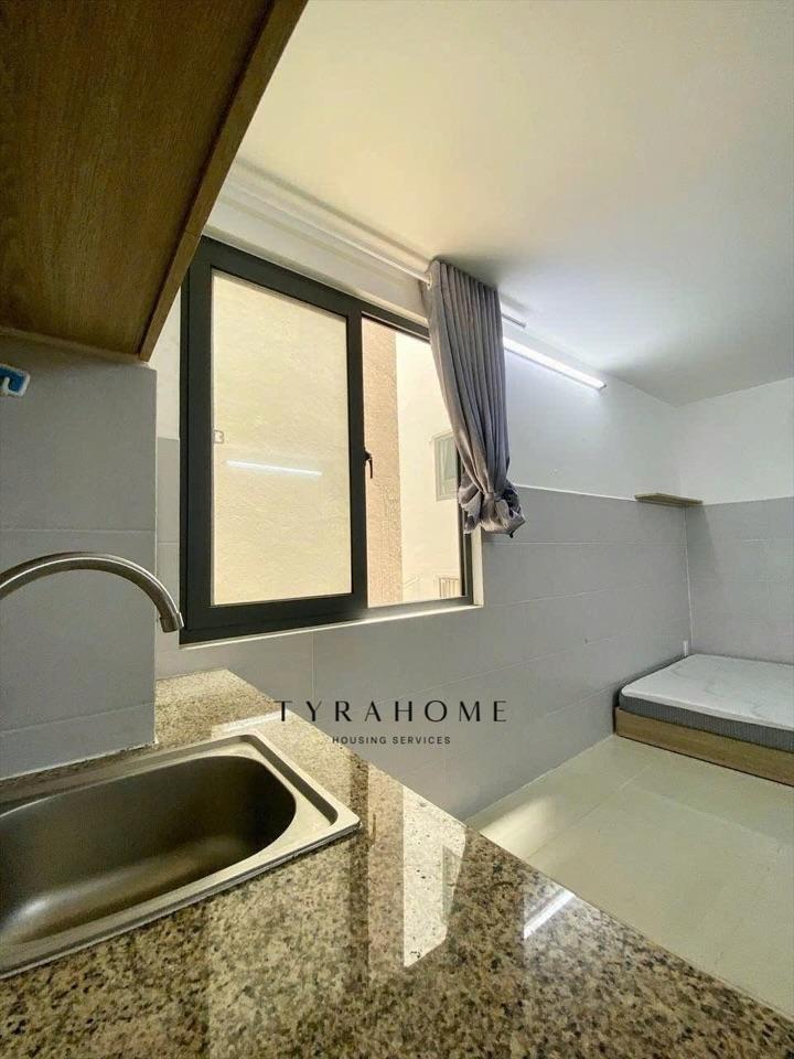 PHÒNG FULL NỘI THẤT CÓ CỬA SỔ