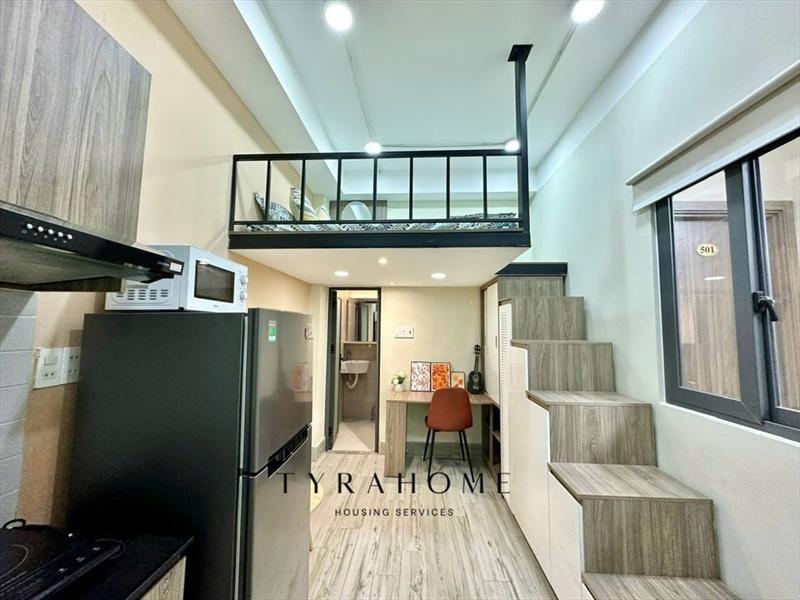 PHÒNG FULLY FURNISHED WITH WINDOW