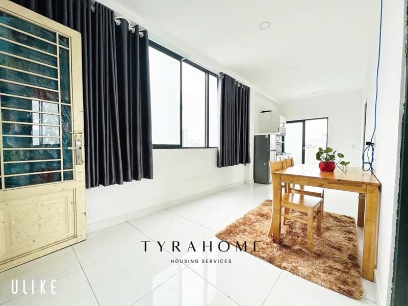 SERVICED APARTMENT FULLY FURNISHED WITH WINDOW