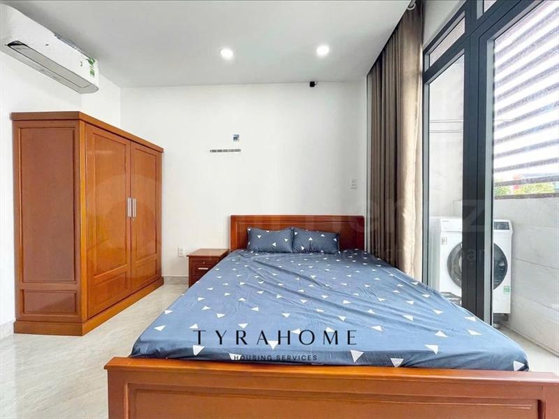 PHÒNG FULLY FURNISHED MÁY GIẶT RIÊNG WITH BALCONY