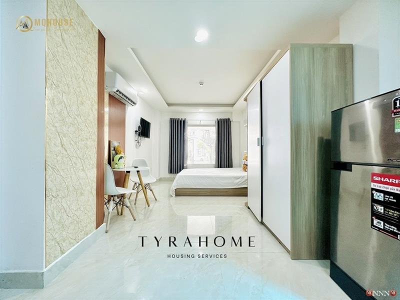 PHÒNG FULLY FURNISHED WITH WINDOW