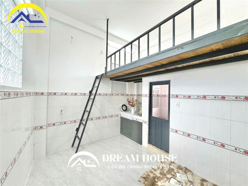 DUPLEX WINDOW TRỜI NEAR VHU