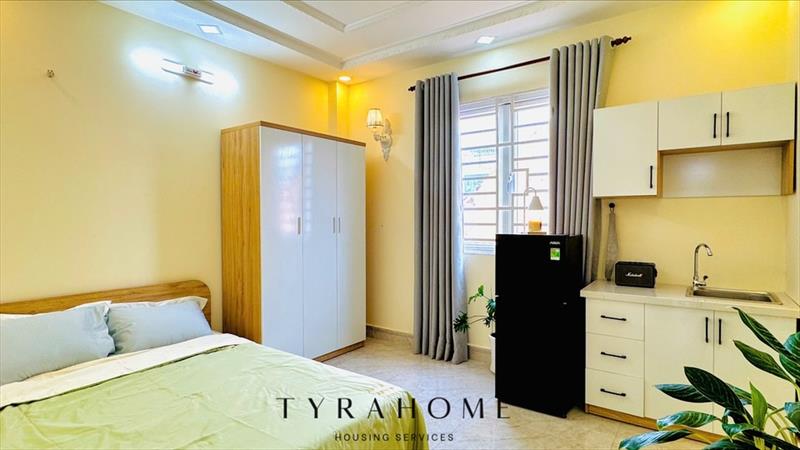 PHÒNG FULL NỘI THẤT CÓ CỬA SỔ