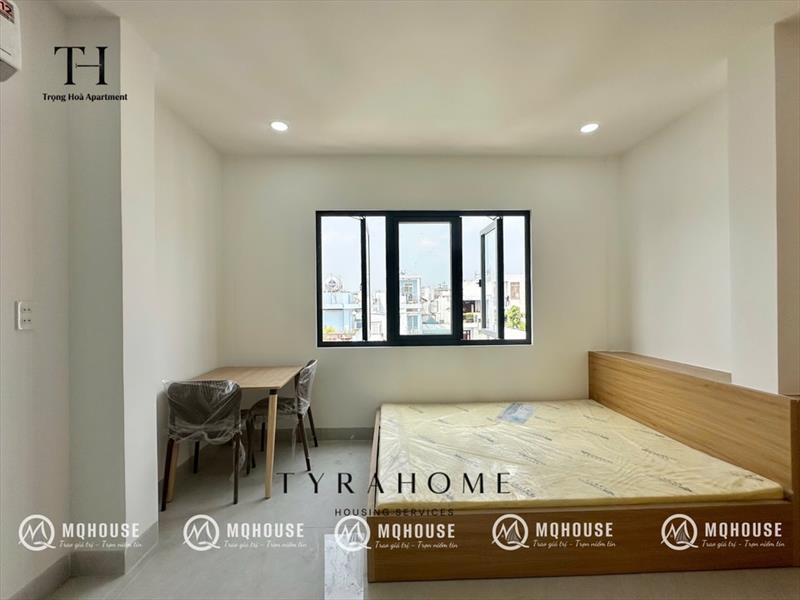 PHÒNG FULL NỘI THẤT MÁY GIẶT RIÊNG CÓ CỬA SỔ