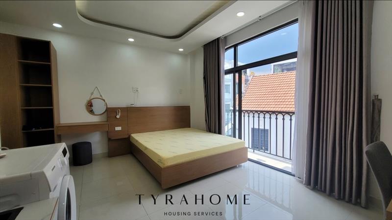 PHÒNG FULLY FURNISHED MÁY GIẶT RIÊNG WITH BALCONY