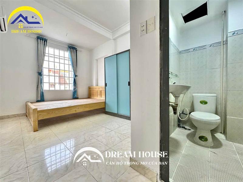 STUDIO CỬA SỔ TRỜI NGAY HUIT
