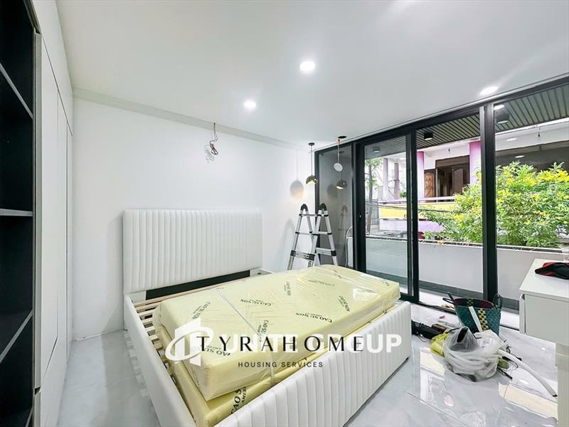 SERVICED APARTMENT FULLY FURNISHED MÁY GIẶT RIÊNG WITH BALCONY