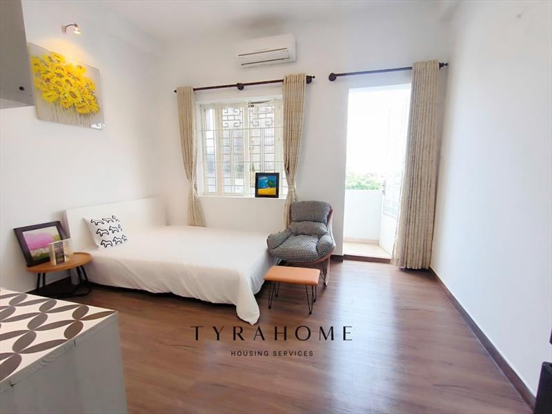 PHÒNG FULLY FURNISHED WITH BALCONY