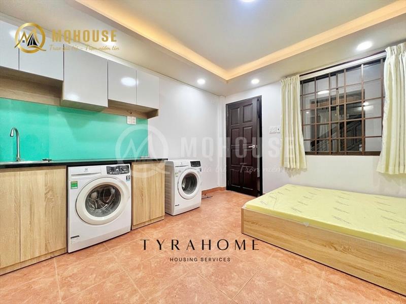PHÒNG FULL NỘI THẤT MÁY GIẶT RIÊNG CÓ CỬA SỔ