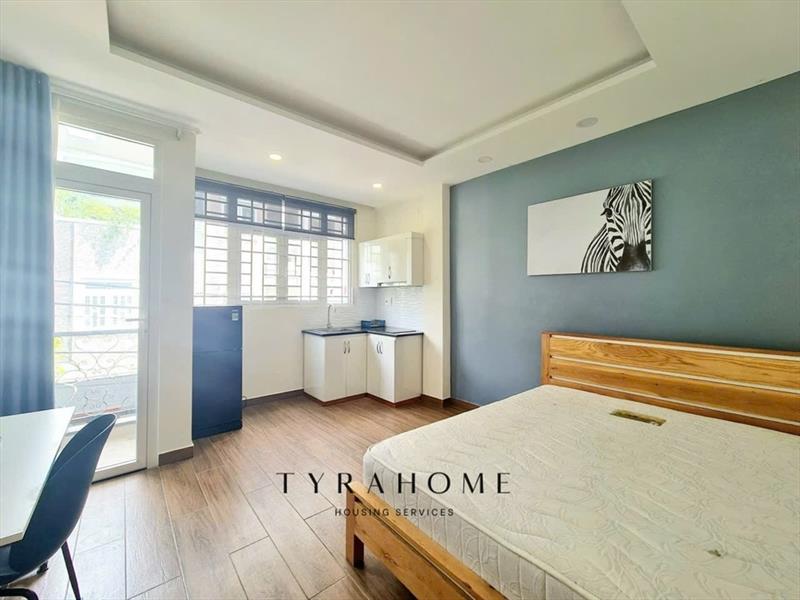 PHÒNG FULL NỘI THẤT CÓ BAN CÔNG