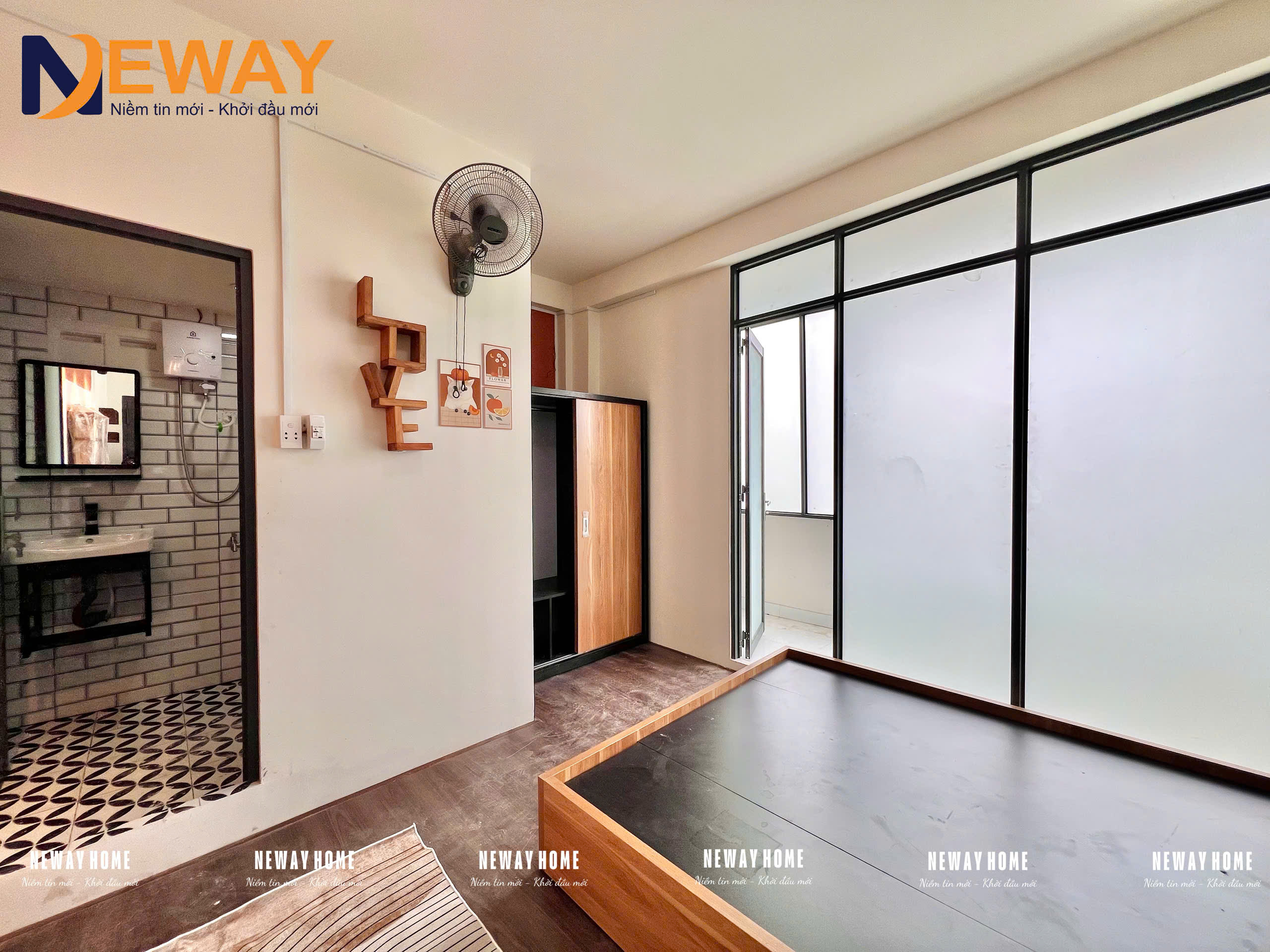 STUDIO BALCONY NEAR HUIT