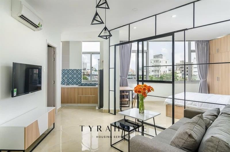 CĂN HỘ DỊCH VỤ FULL NỘI THẤT MÁY GIẶT RIÊNG CÓ CỬA SỔ