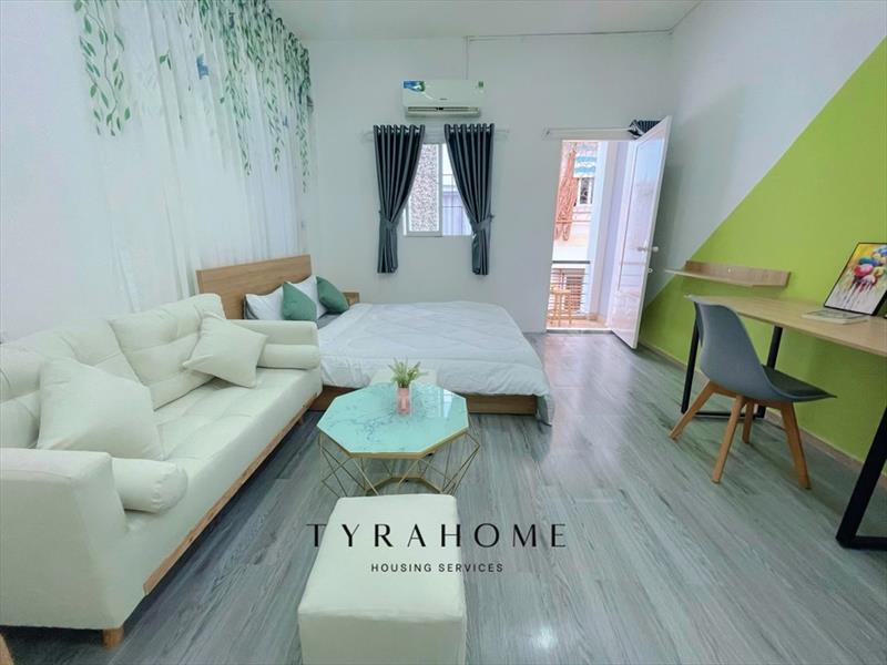 PHÒNG FULL NỘI THẤT CÓ BAN CÔNG