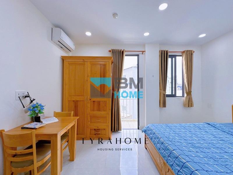 PHÒNG FULL NỘI THẤT CÓ BAN CÔNG