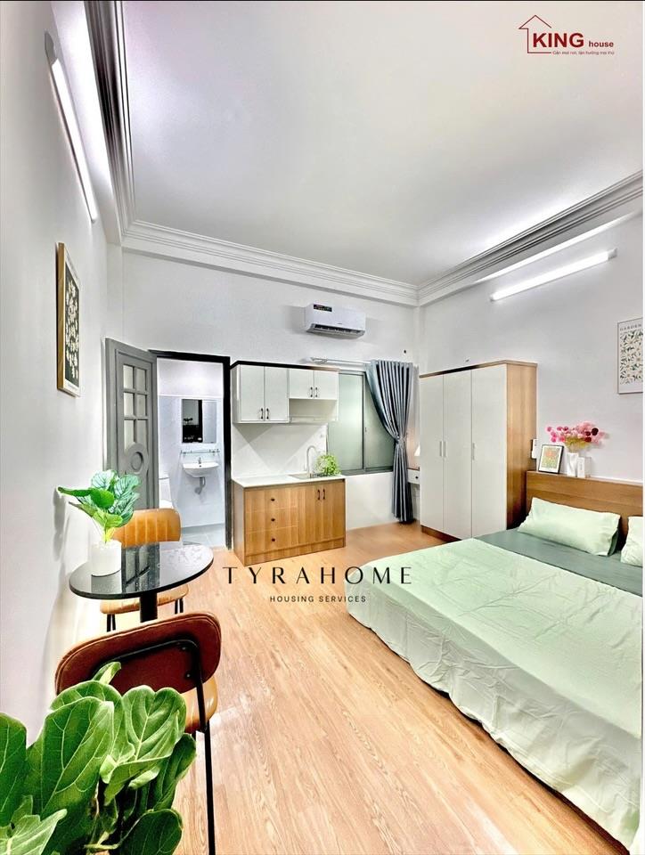 PHÒNG FULLY FURNISHED WITH WINDOW