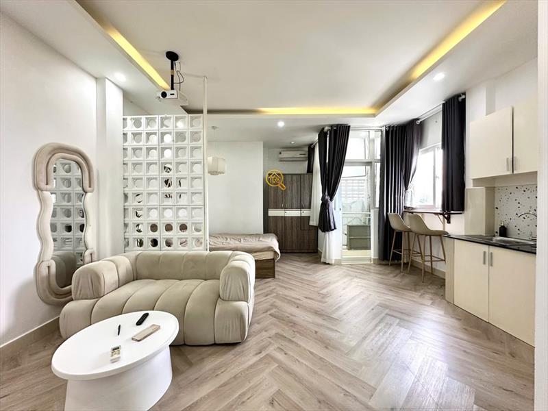 CĂN HỘ DỊCH VỤ FULL NỘI THẤT MÁY GIẶT RIÊNG CÓ CỬA SỔ