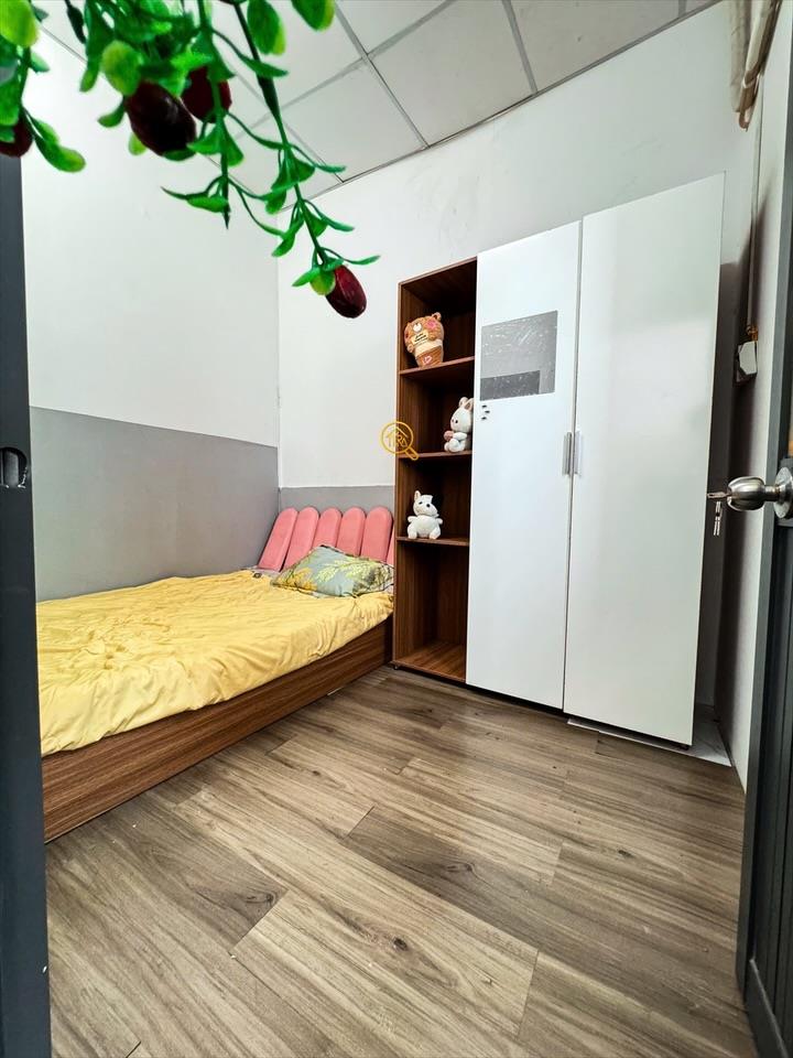 PHÒNG FULL NỘI THẤT MÁY GIẶT RIÊNG CÓ BAN CÔNG