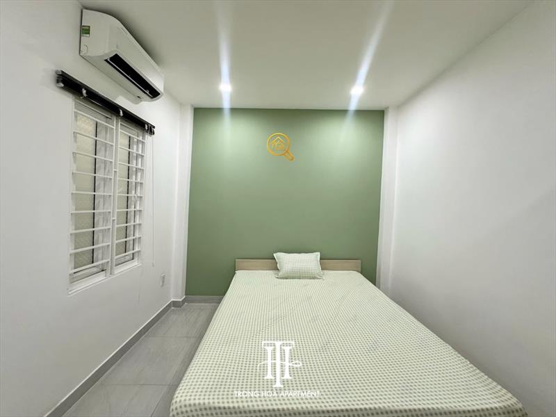 PHÒNG FULLY FURNISHED WITH WINDOW