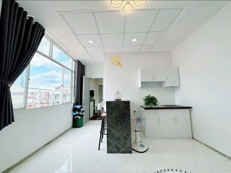 CĂN HỘ DỊCH VỤ FULL NỘI THẤT MÁY GIẶT RIÊNG CÓ CỬA SỔ
