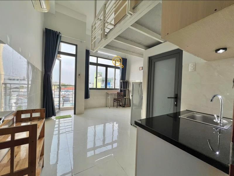 PHÒNG FULL NỘI THẤT CÓ BAN CÔNG