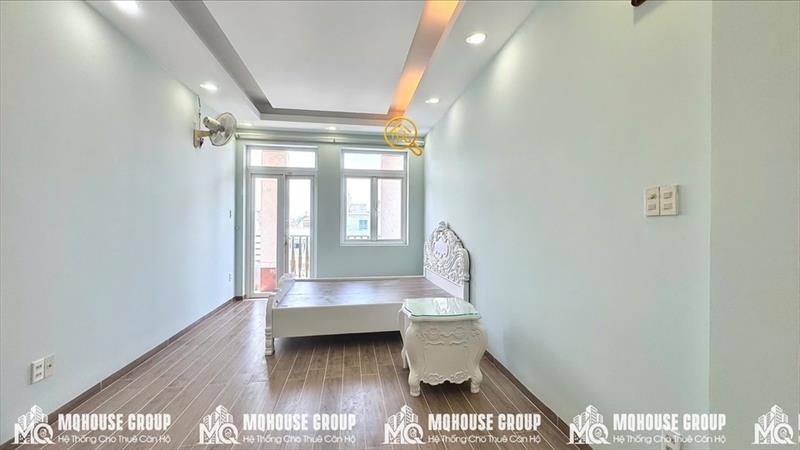 SERVICED APARTMENT FULLY FURNISHED WITH BALCONY