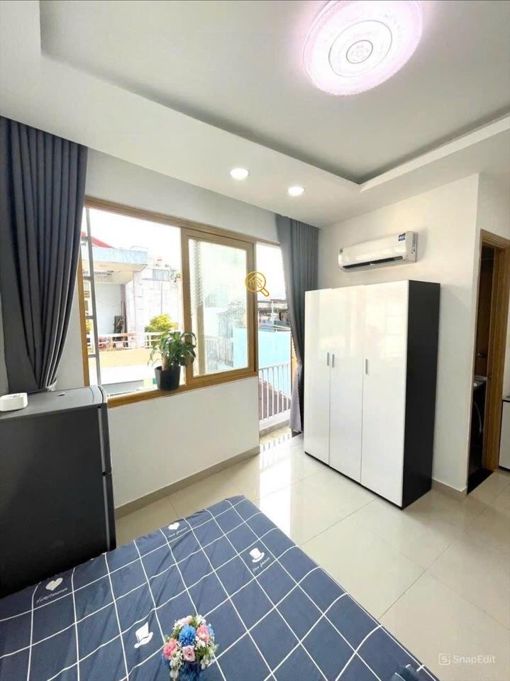 PHÒNG FULL NỘI THẤT CÓ BAN CÔNG