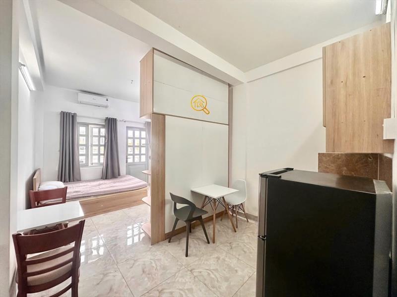 CĂN HỘ DỊCH VỤ FULL NỘI THẤT MÁY GIẶT RIÊNG CÓ BAN CÔNG