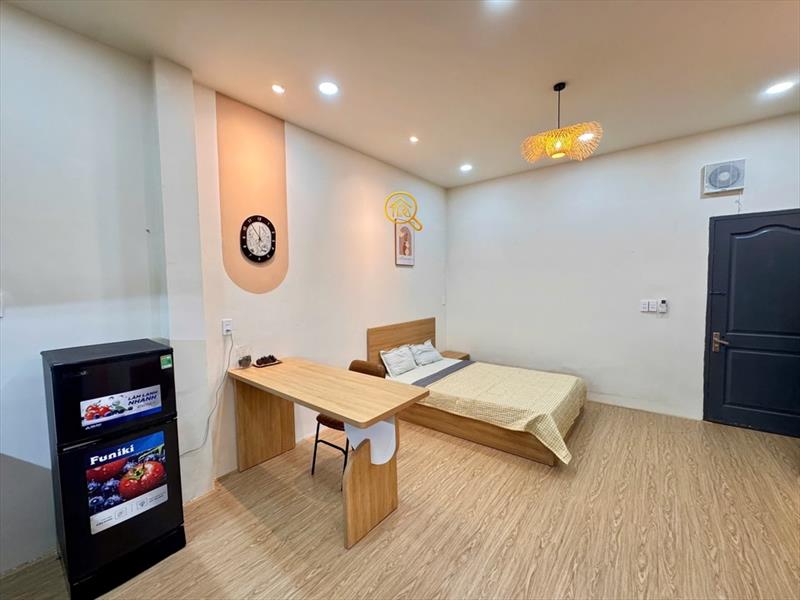 PHÒNG FULL NỘI THẤT CÓ CỬA SỔ