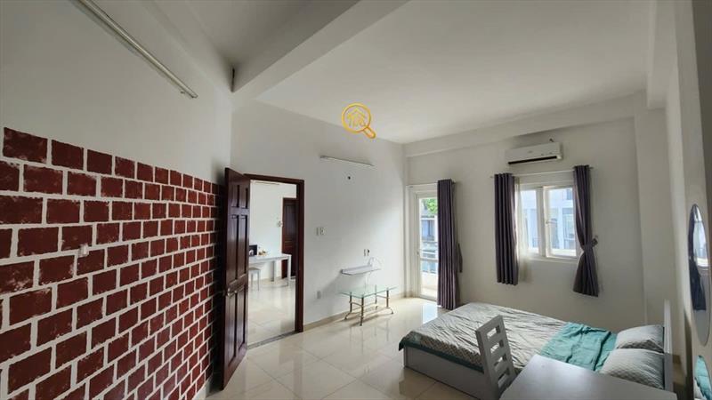 CĂN HỘ DỊCH VỤ FULL NỘI THẤT CÓ BAN CÔNG