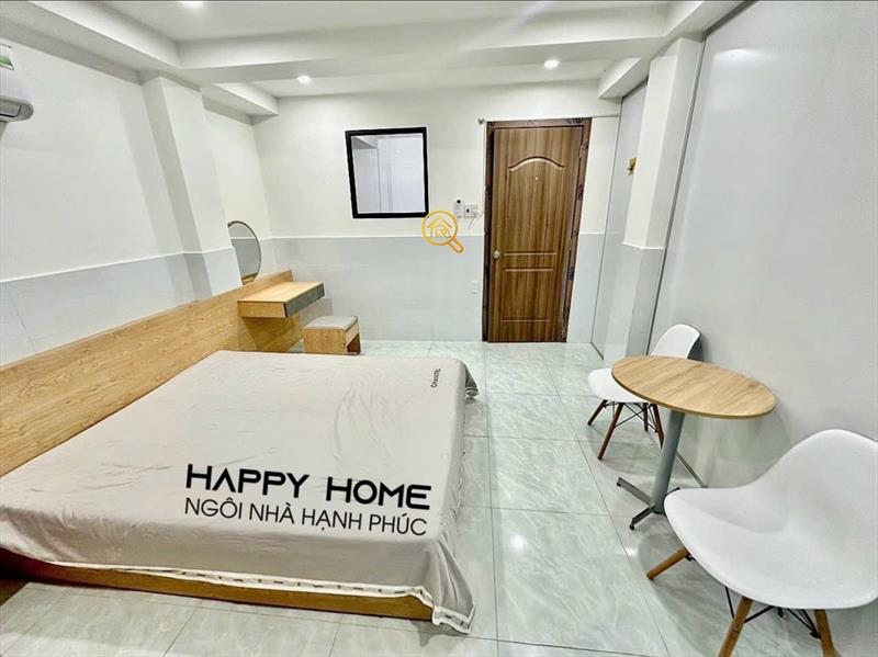 PHÒNG FULLY FURNISHED WITH WINDOW