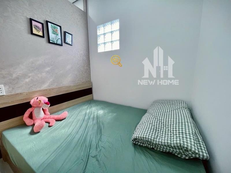PHÒNG FULL NỘI THẤT CÓ CỬA SỔ