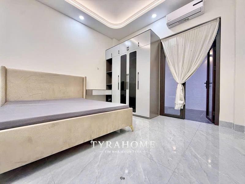 CĂN HỘ DỊCH VỤ FULL NỘI THẤT MÁY GIẶT RIÊNG CÓ BAN CÔNG