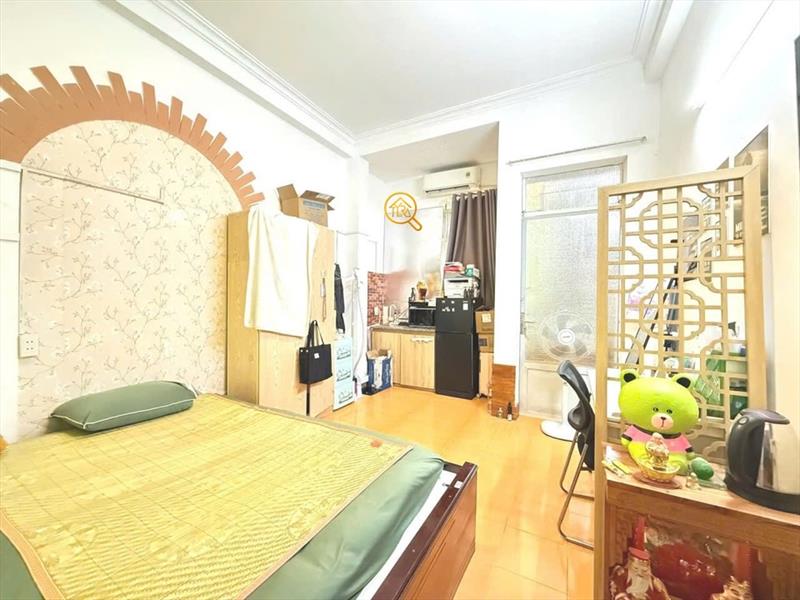 PHÒNG FULLY FURNISHED WITH BALCONY