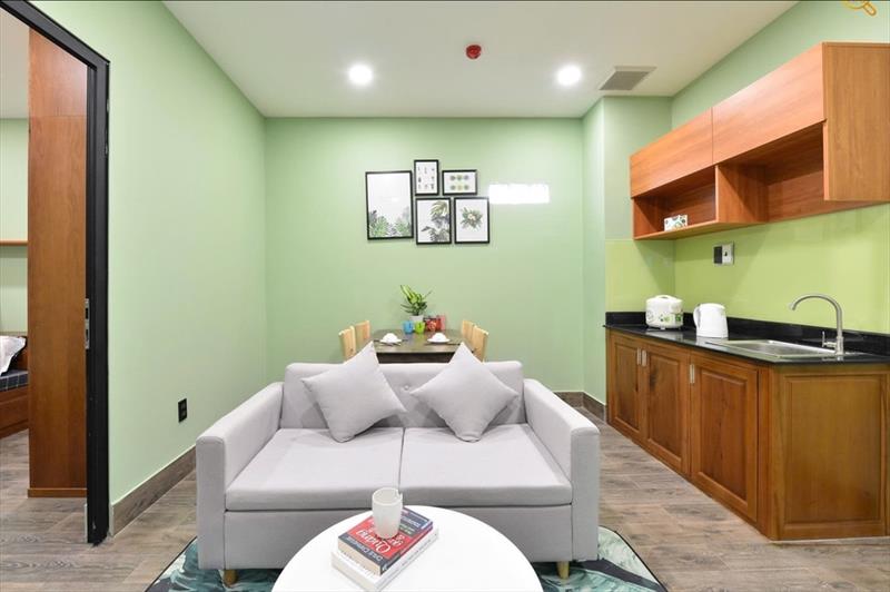 SERVICED APARTMENT FULLY FURNISHED WITH WINDOW