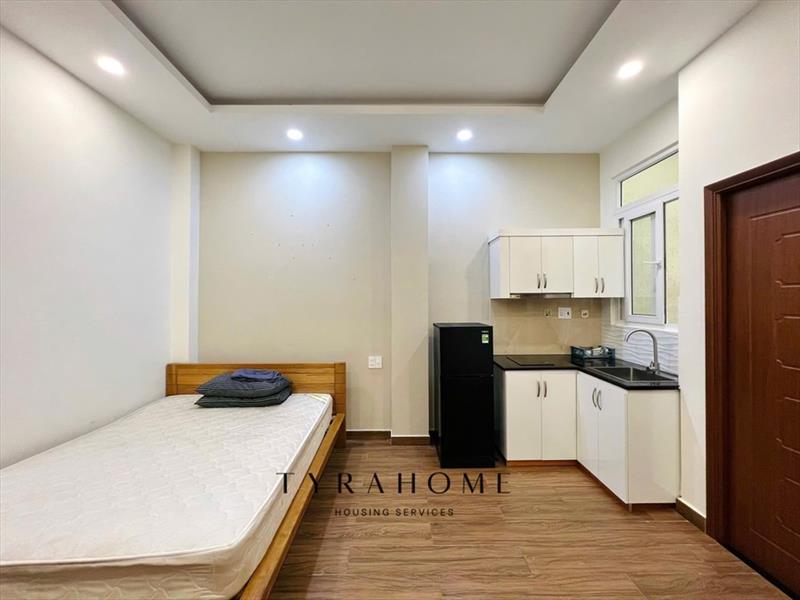 PHÒNG FULL NỘI THẤT CÓ CỬA SỔ