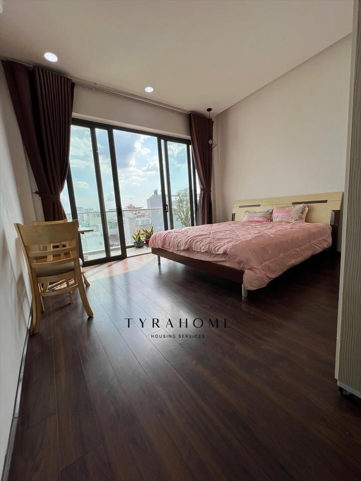 PHÒNG FULL NỘI THẤT CÓ BAN CÔNG