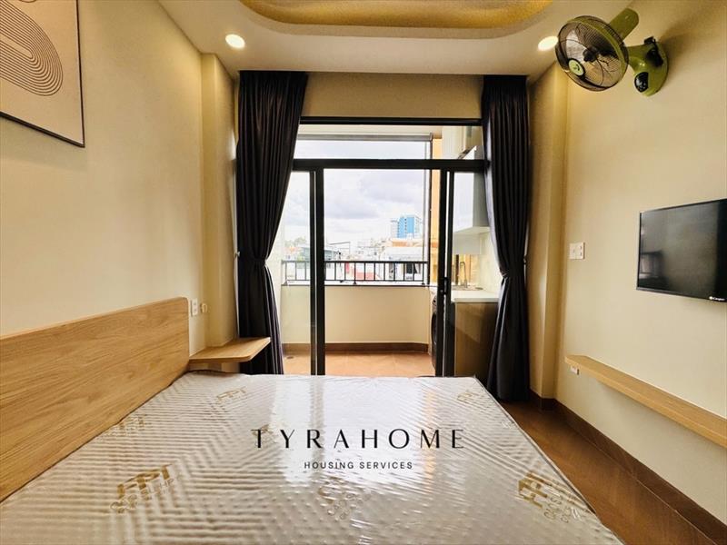 SERVICED APARTMENT FULLY FURNISHED MÁY GIẶT RIÊNG WITH BALCONY