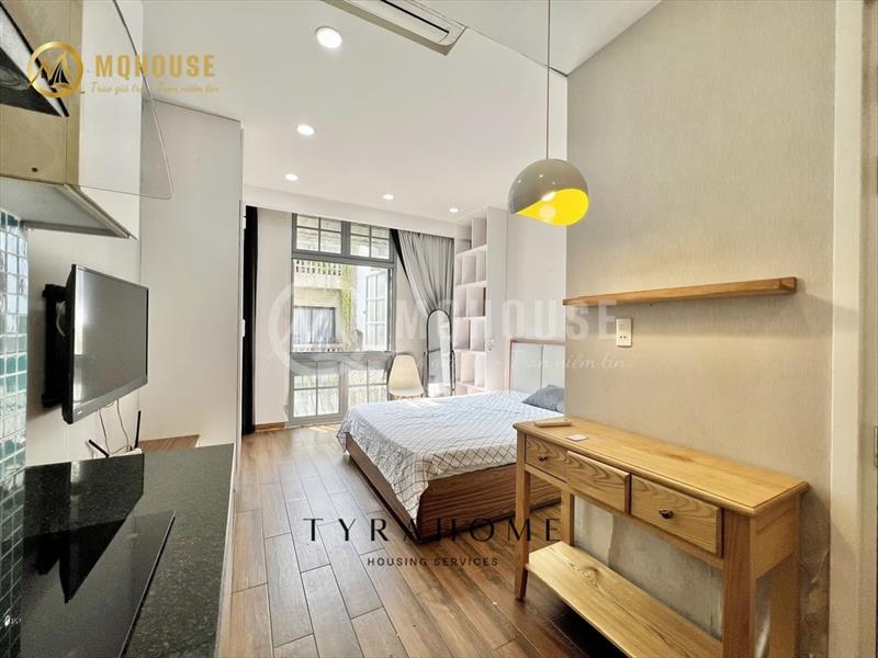 SERVICED APARTMENT FULLY FURNISHED WITH WINDOW