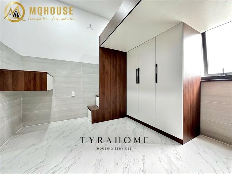 PHÒNG FULL NỘI THẤT CÓ CỬA SỔ