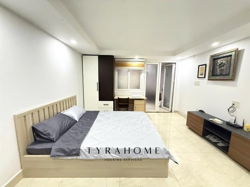 PHÒNG FULL NỘI THẤT MÁY GIẶT RIÊNG CÓ CỬA SỔ