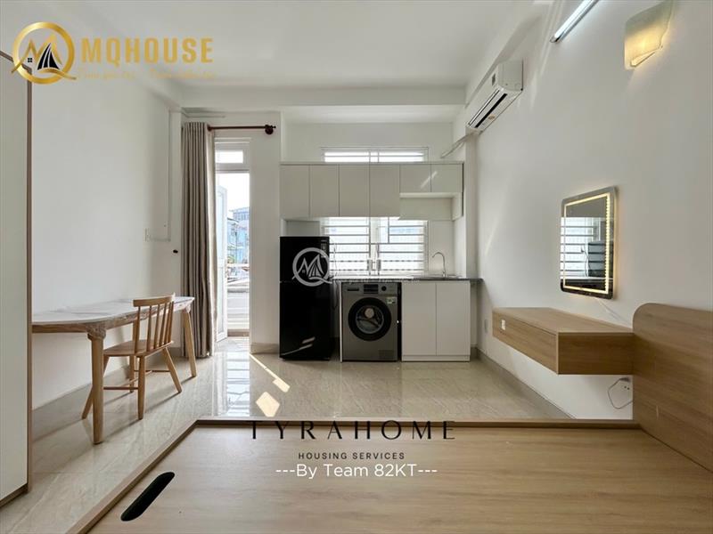 CĂN HỘ DỊCH VỤ FULL NỘI THẤT MÁY GIẶT RIÊNG CÓ BAN CÔNG