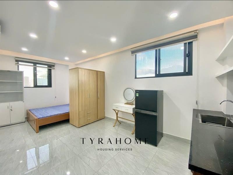 PHÒNG FULL NỘI THẤT CÓ CỬA SỔ