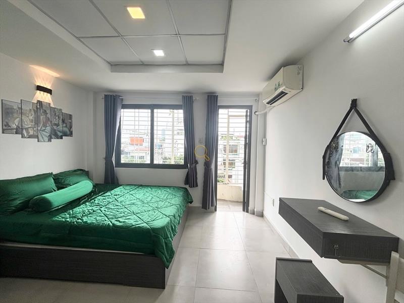PHÒNG FULL NỘI THẤT CÓ BAN CÔNG