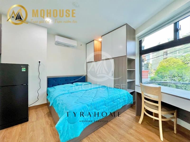 PHÒNG FULLY FURNISHED WITH WINDOW