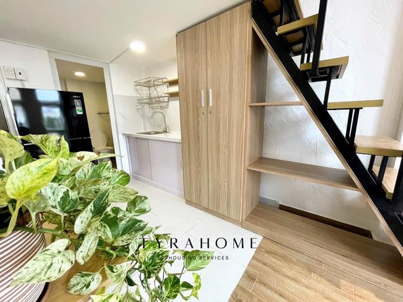PHÒNG FULLY FURNISHED WITH WINDOW
