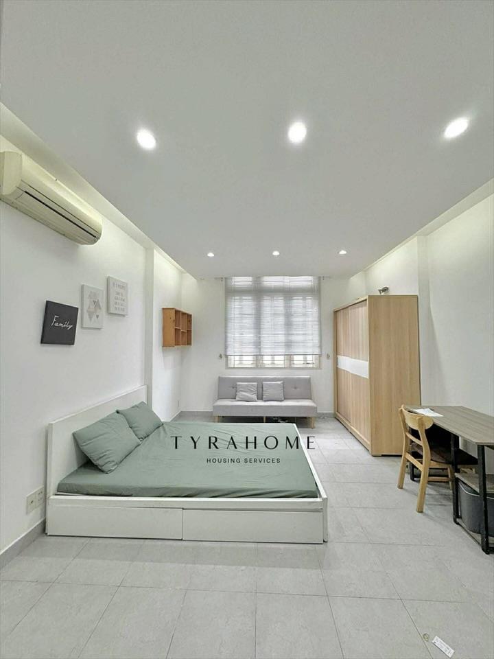 PHÒNG FULL NỘI THẤT CÓ CỬA SỔ